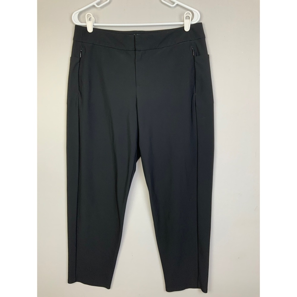 Women's Black Pull-On Crop Dress Pants
